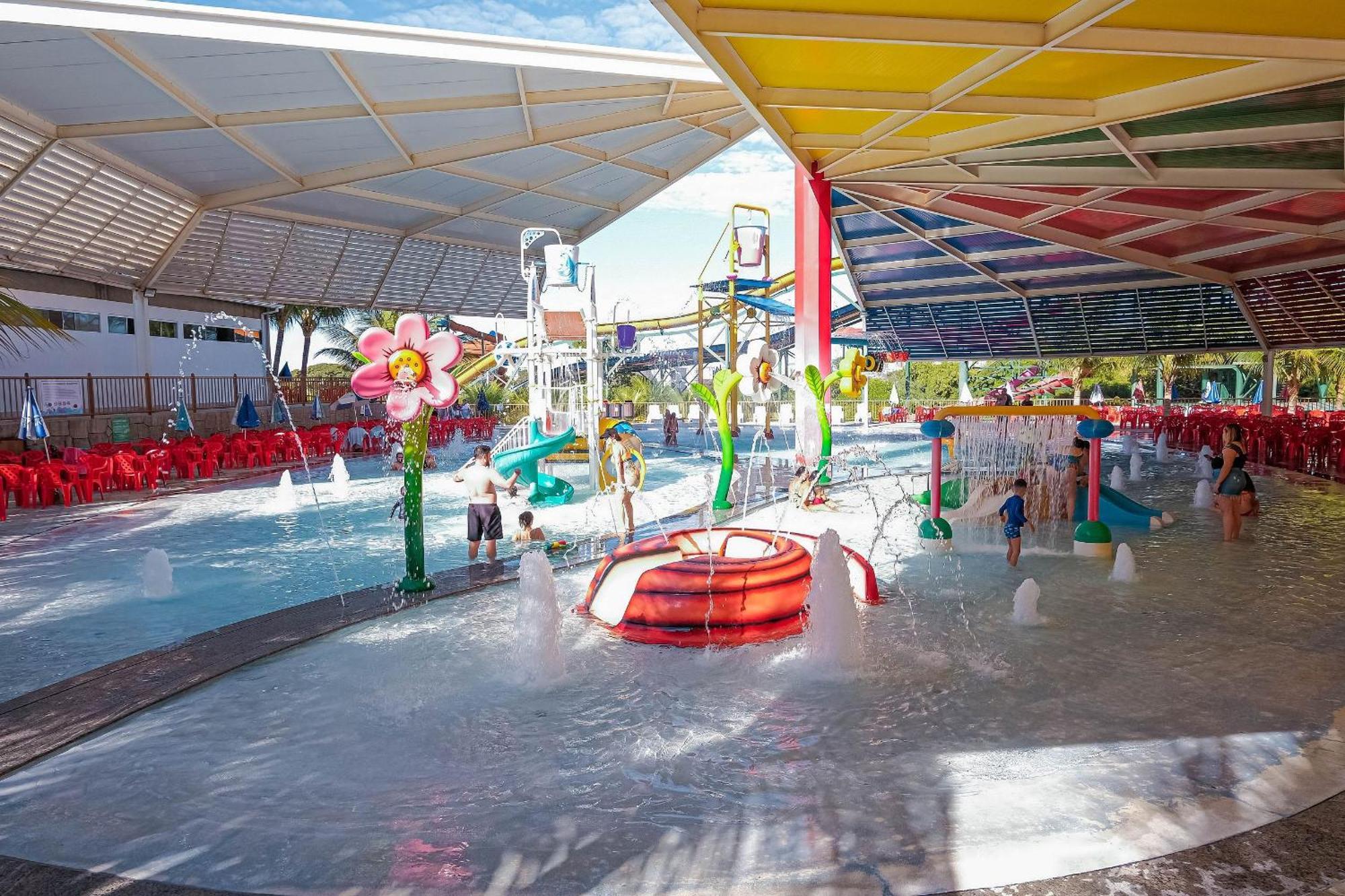 Spazzio Diroma C/acesso Diroma Acqua Park!! Caldas Novas